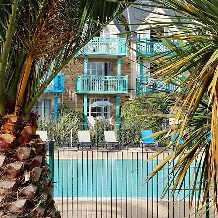 Localise A05: Vue Et Piscine Avec Wifi Et Parking Gratuit Apartment