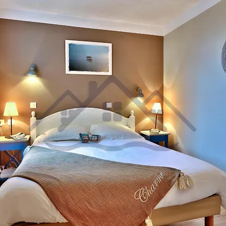 Apartment Localise A05: Vue Et Piscine Avec Wifi Et Parking Gratuit Guilvinec